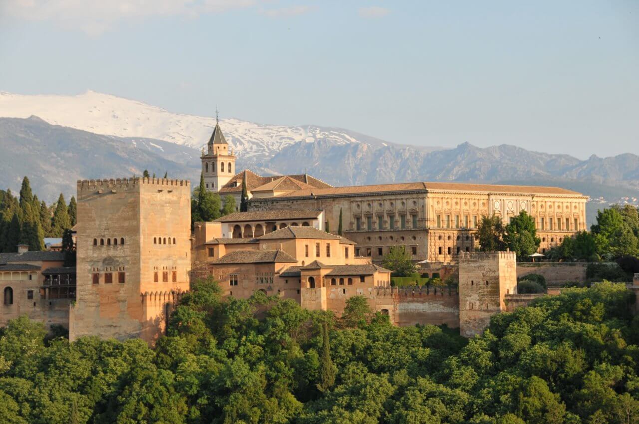 Visite de l’Alhambra de Grenade avec Lola