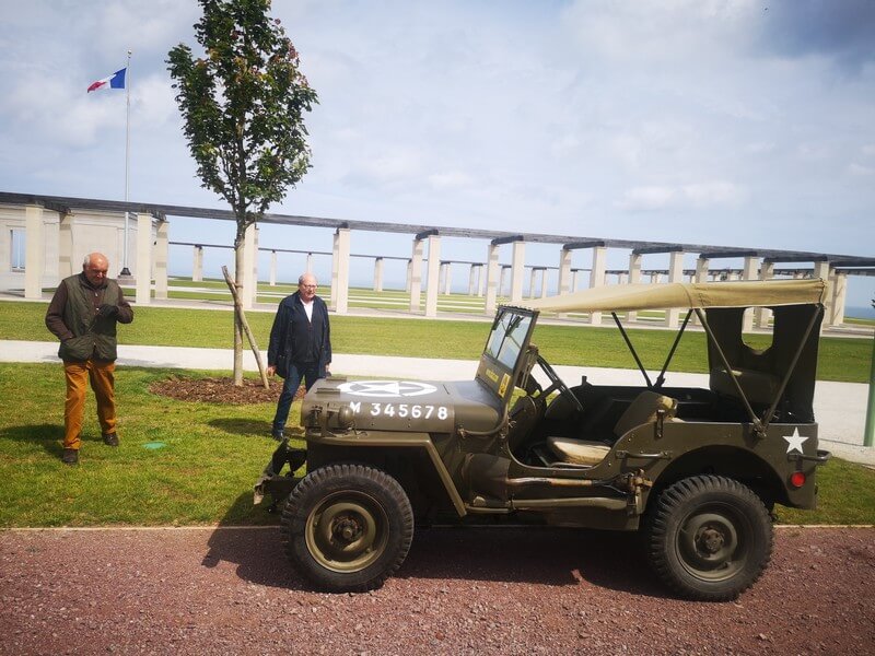 excursion-voiture-epoque-normandie-debarquement