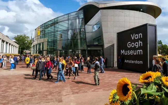 visite-guidee-musee-van-gogh-francais