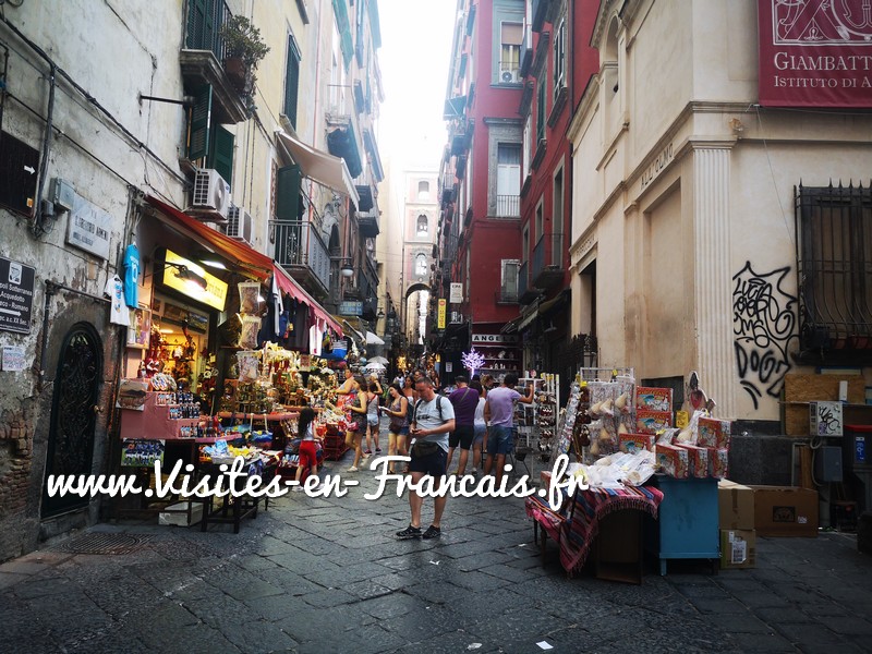 Réserver-Guide-touristique-francophone-Naples